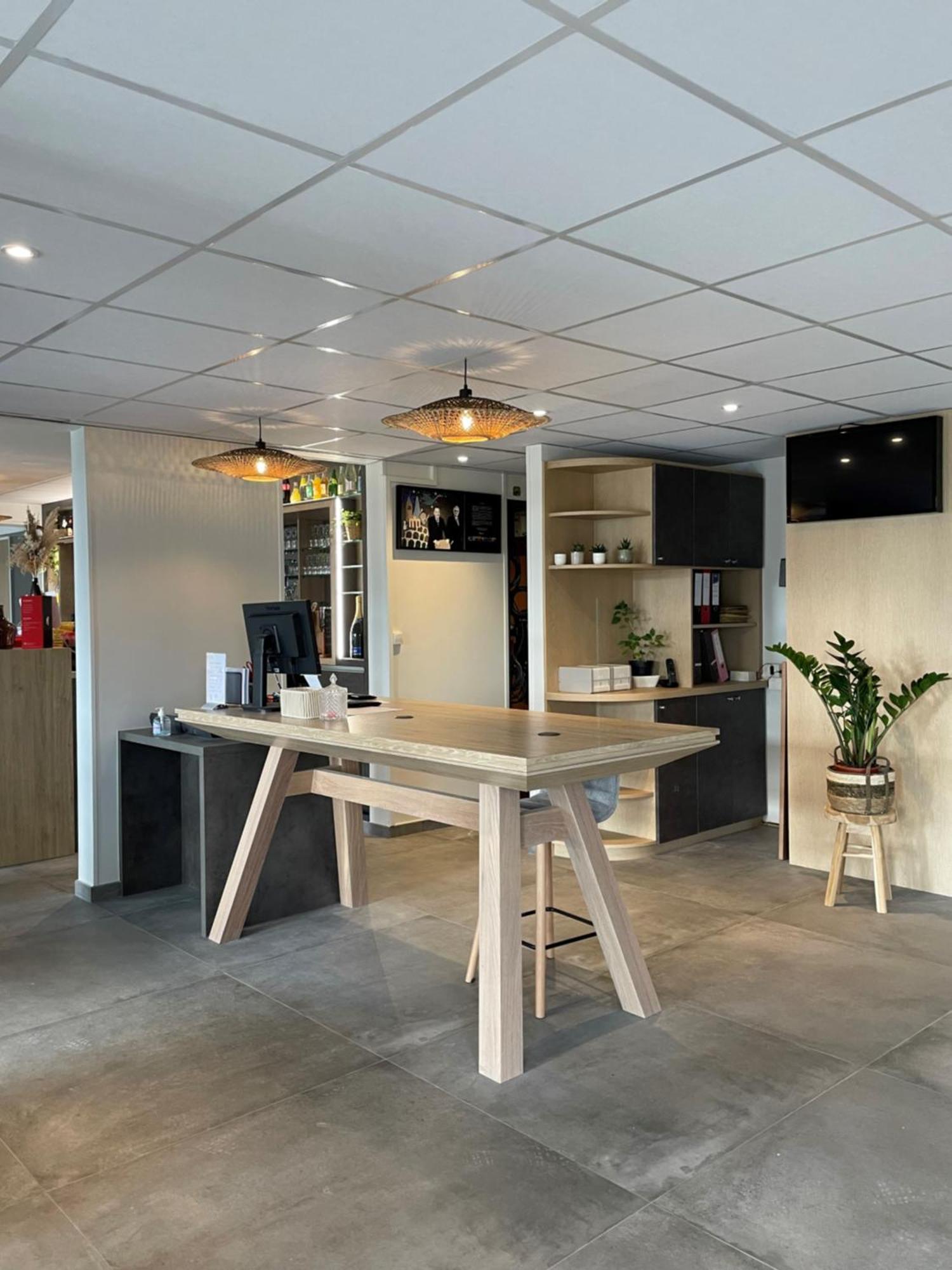 Hotel Ibis Laon Exterior foto