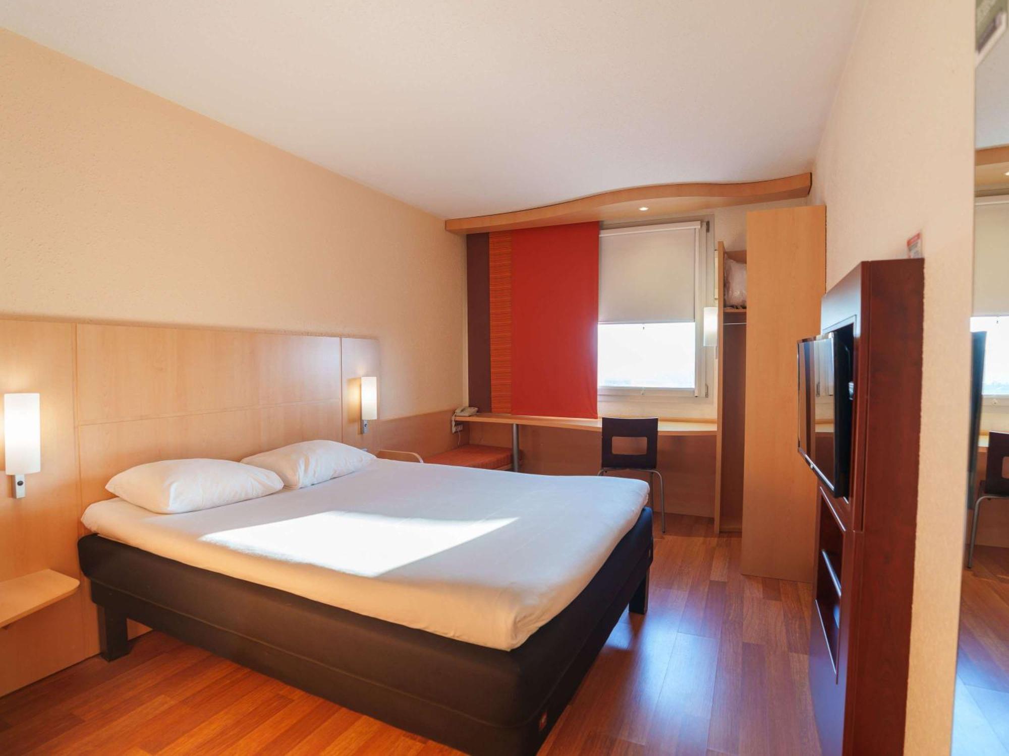 Hotel Ibis Laon Exterior foto